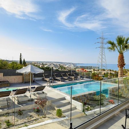 Queen'S Gem Luxury Villa - Heated Jacuzzi & Pool Херсониссос Экстерьер фото