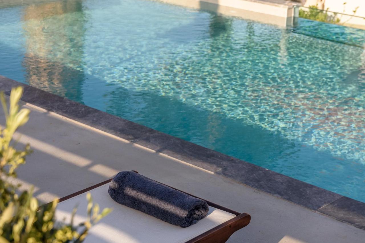 Queen'S Gem Luxury Villa - Heated Jacuzzi & Pool Херсониссос Экстерьер фото