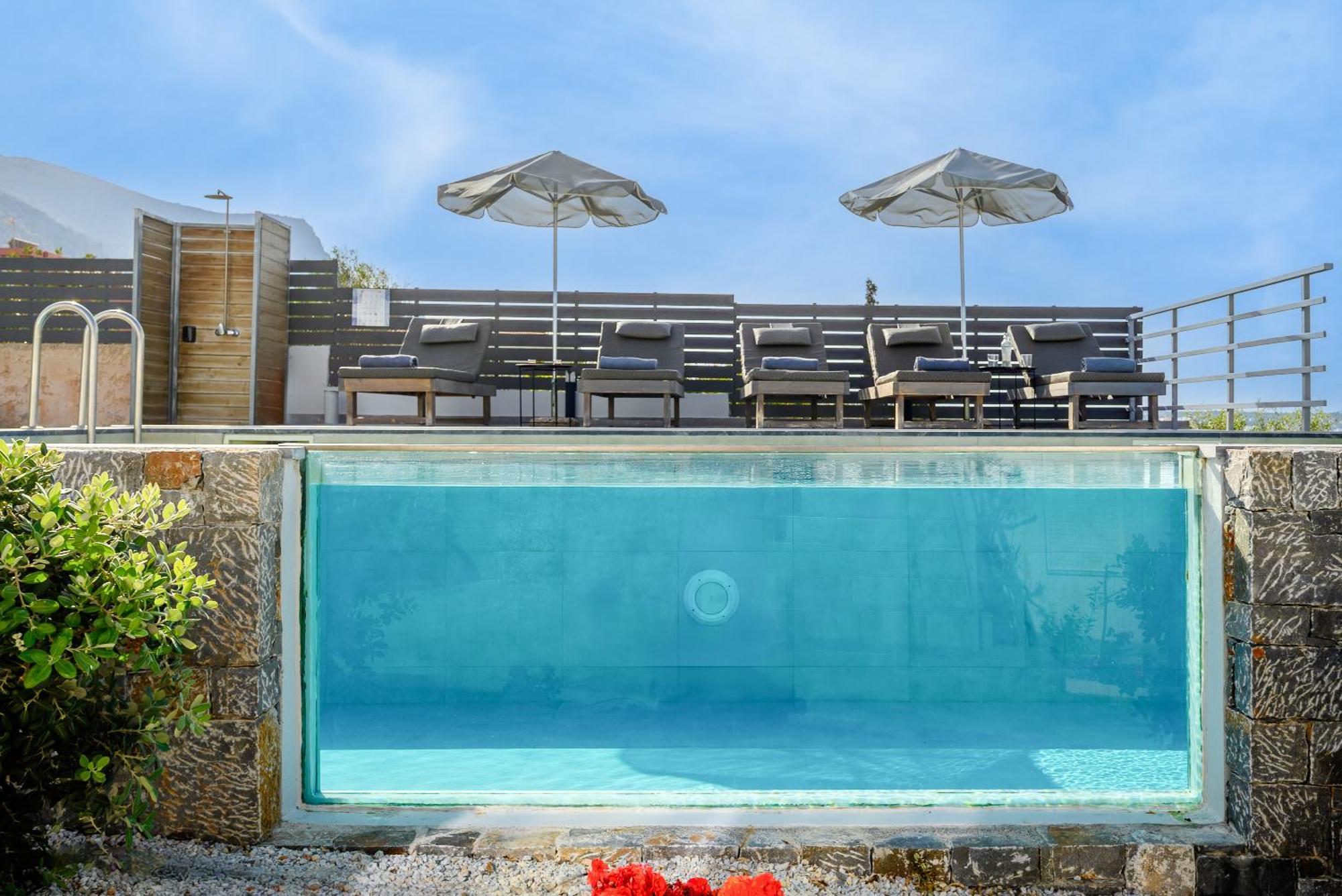 Queen'S Gem Luxury Villa - Heated Jacuzzi & Pool Херсониссос Экстерьер фото