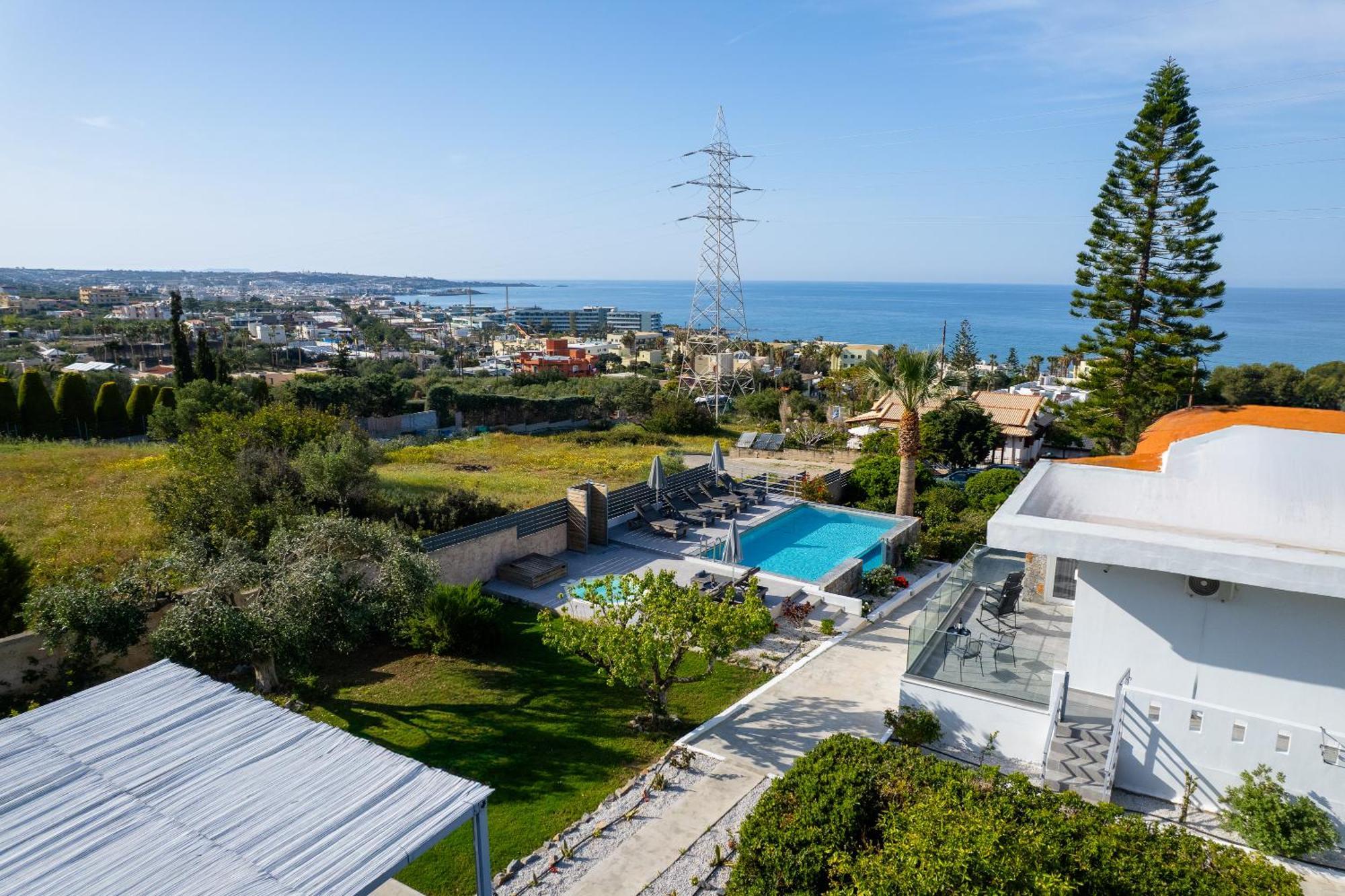 Queen'S Gem Luxury Villa - Heated Jacuzzi & Pool Херсониссос Экстерьер фото