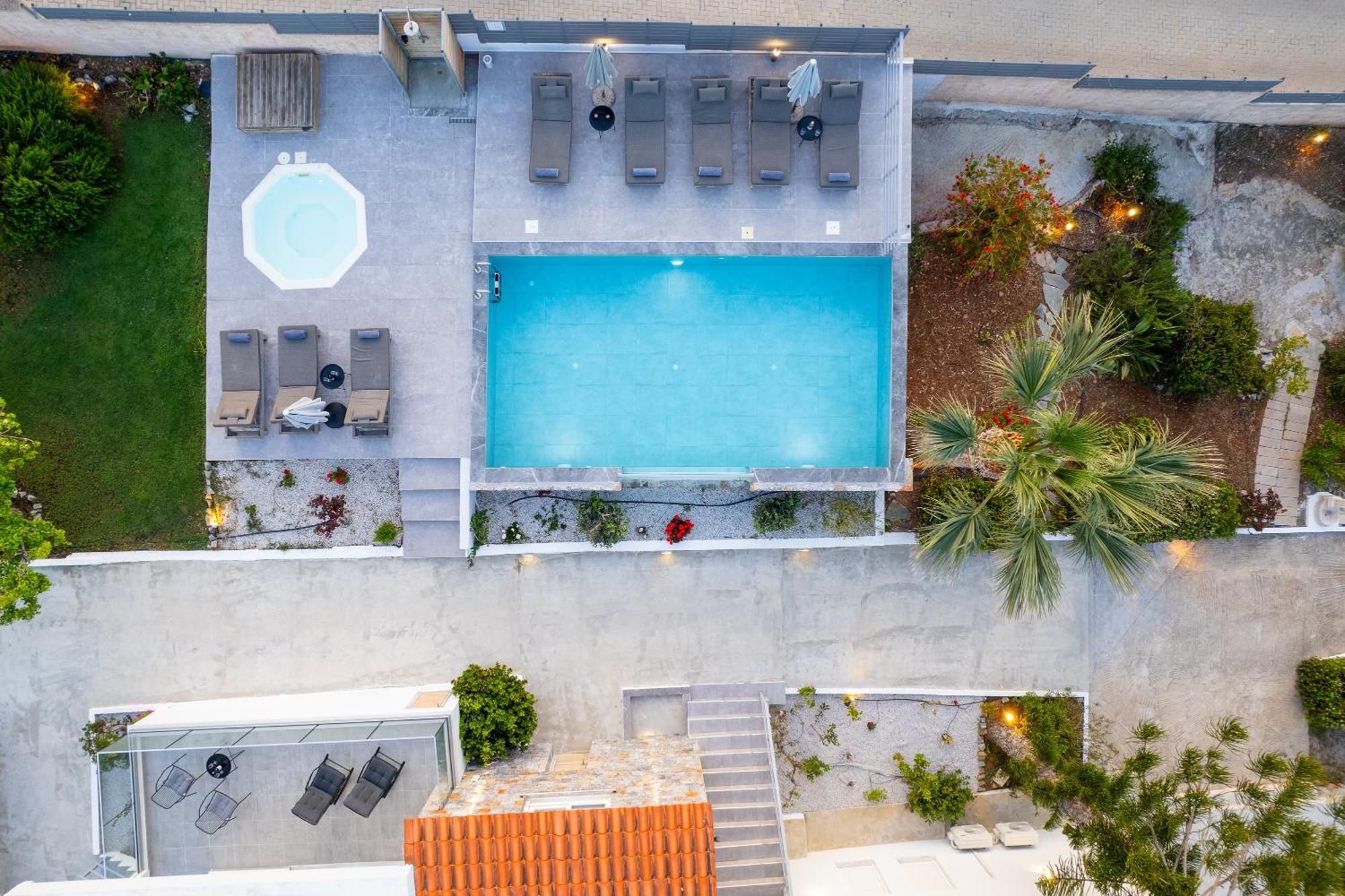 Queen'S Gem Luxury Villa - Heated Jacuzzi & Pool Херсониссос Экстерьер фото
